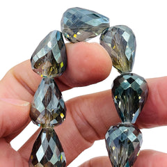 18x13mm Tear Drop Glass Crystal Magic Green