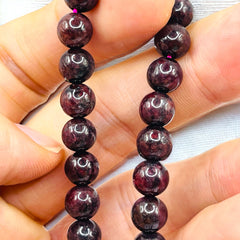 8mm Round Garnet